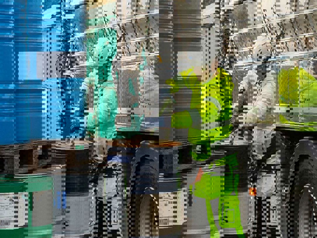 altText