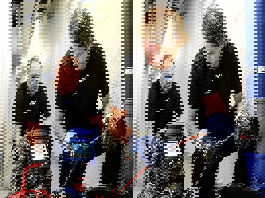 altText